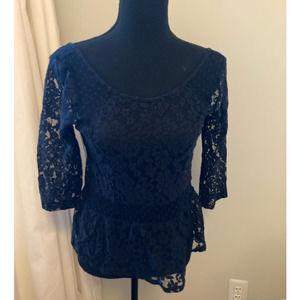 Hollister Sheer Lace Top 3/4 sleeve peplum waist, Small
